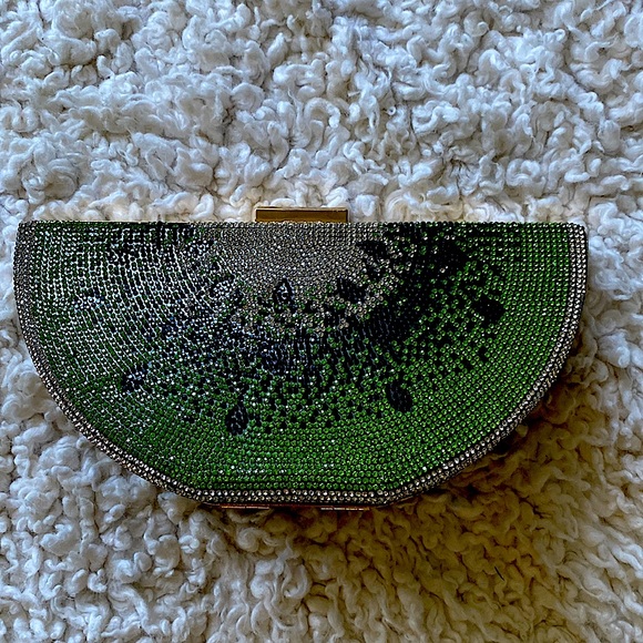 Statement clutch or tote - NWT - Picture 2 of 5